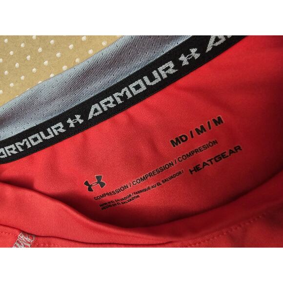 Under Armour HeatGear Compression Red Long Sleeve Athletic Shirt Mens Medium - Picture 5 of 6